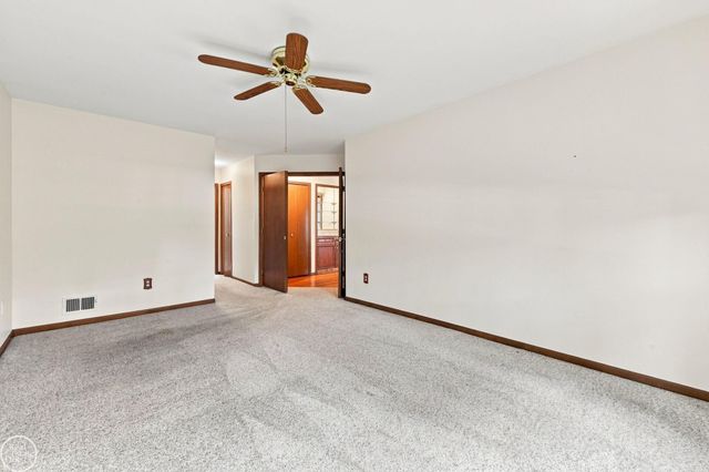 7028 Copper Creek Drive, Washington Twp, MI 48094
