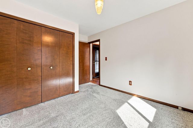 7028 Copper Creek Drive, Washington Twp, MI 48094