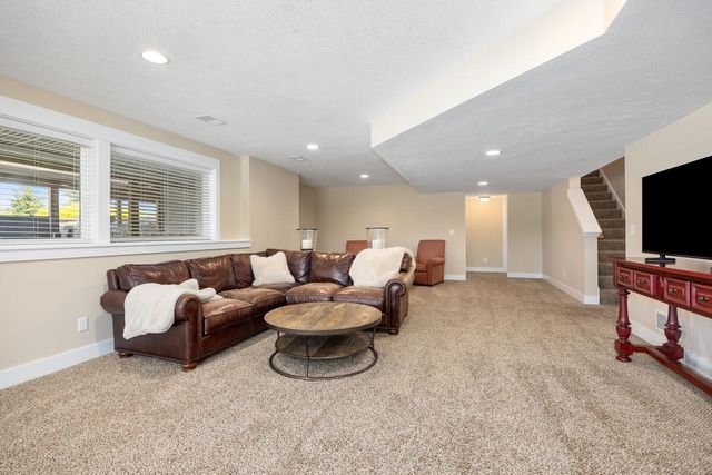 5308 Settlers Grove Road Ne, Cannon Twp, MI 49301