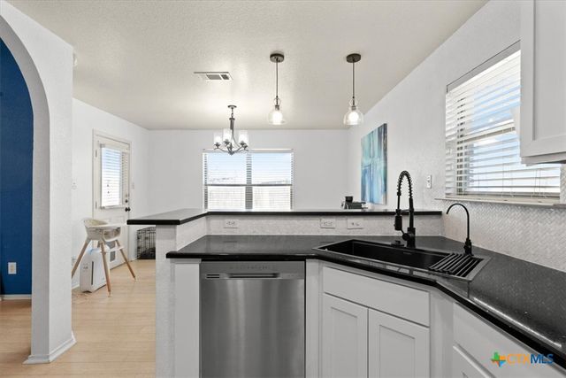 10201 Diana Drive, Killeen, TX 76542