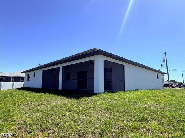 2245 NW 3rd TER, Cape Coral, FL 33993