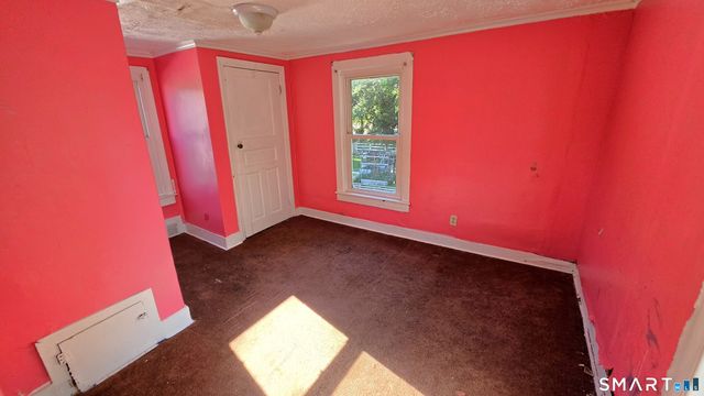 162 Cleveland Avenue, Hartford, CT 06120