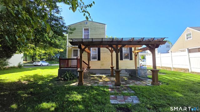 162 Cleveland Avenue, Hartford, CT 06120