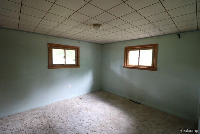 6048 N Lapeer Road, Fostoria, MI 48435