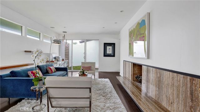 2000 Nautilus Lane, Newport Beach, CA 92660