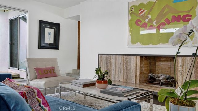 2000 Nautilus Lane, Newport Beach, CA 92660