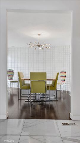 2000 Nautilus Lane, Newport Beach, CA 92660