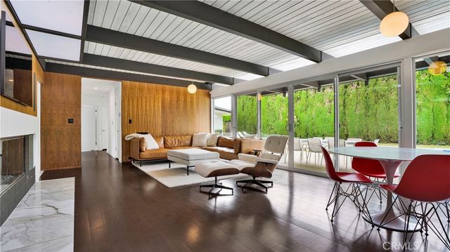 2000 Nautilus Lane, Newport Beach, CA 92660