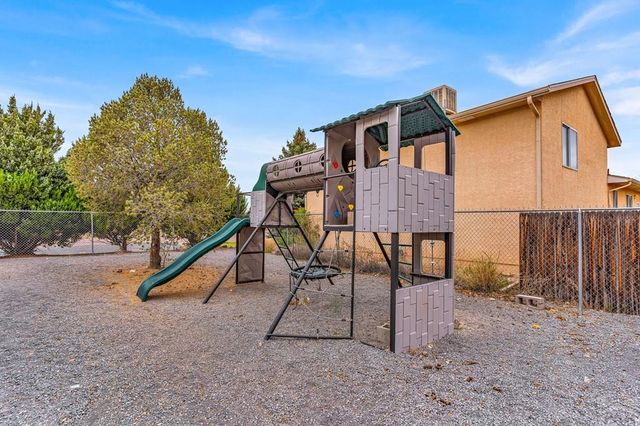 311 E Bond Dr, Pueblo, CO 81007