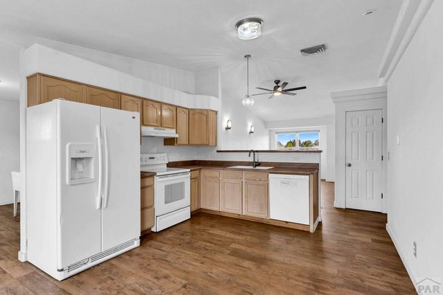 311 E Bond Dr, Pueblo, CO 81007