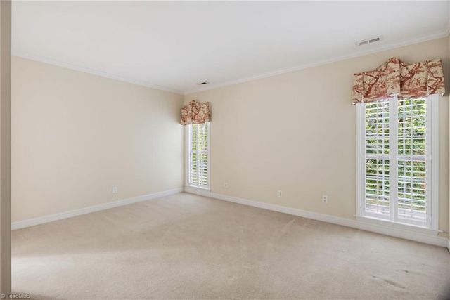 148 Brooks Landing Drive, Winston-salem, NC 27106
