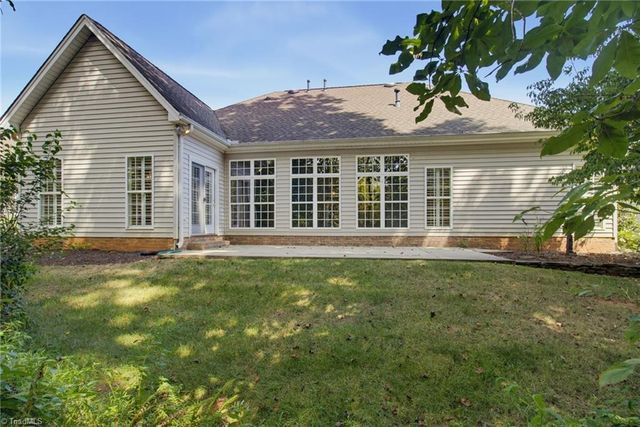 148 Brooks Landing Drive, Winston-salem, NC 27106
