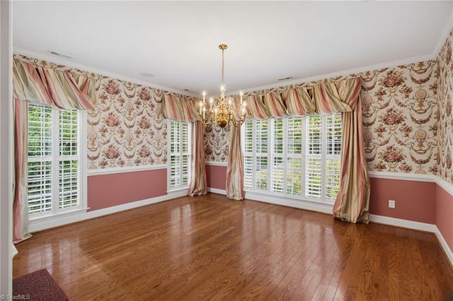 148 Brooks Landing Drive, Winston-salem, NC 27106