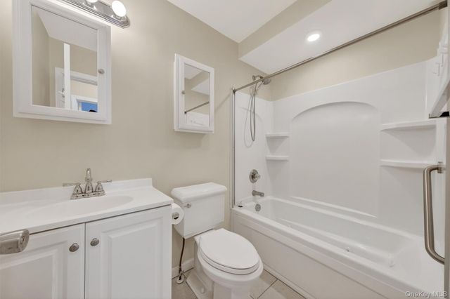 9 Nicole Circle 3, Ossining, NY 10562