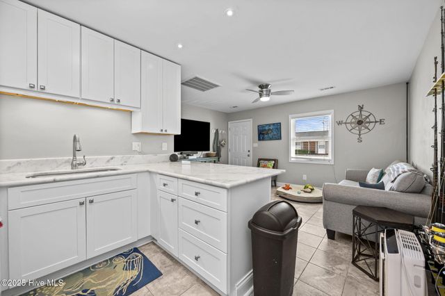 121 Old Causeway Road 12, Atlantic Beach, NC 28512