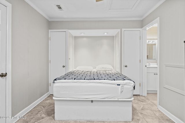 121 Old Causeway Road 12, Atlantic Beach, NC 28512