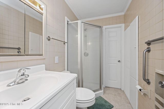 121 Old Causeway Road 12, Atlantic Beach, NC 28512