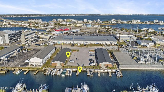 121 Old Causeway Road 12, Atlantic Beach, NC 28512