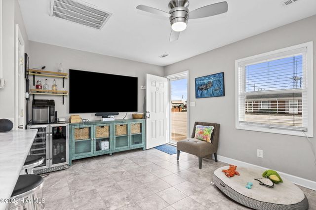 121 Old Causeway Road 12, Atlantic Beach, NC 28512