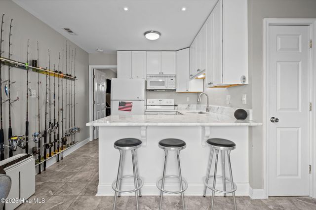 121 Old Causeway Road 12, Atlantic Beach, NC 28512