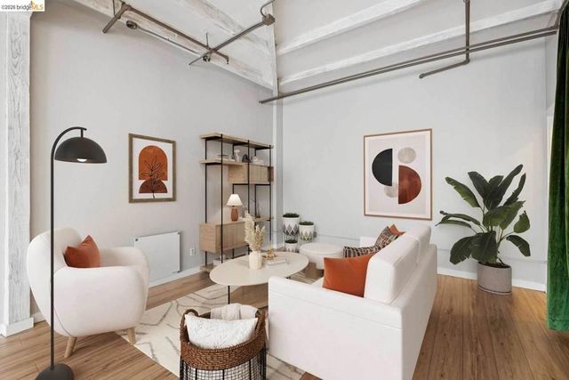 958 28th ST 21, Oakland, CA 94608