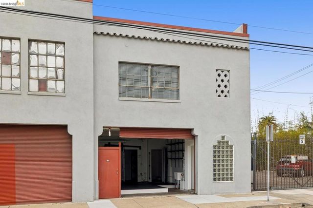 958 28th ST 21, Oakland, CA 94608