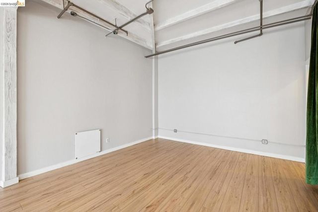 958 28th ST 21, Oakland, CA 94608