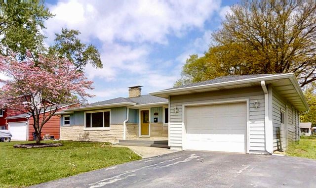 2900 Mcafee Drive, Hobart, IN 46342