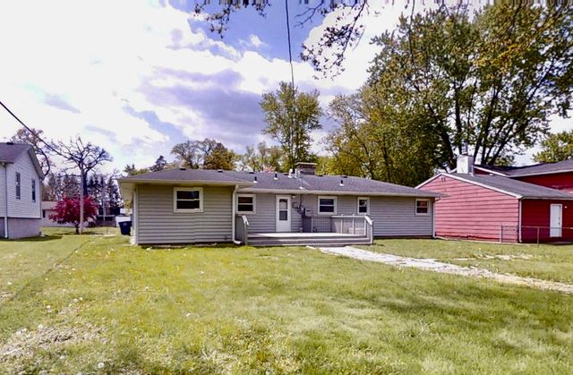 2900 Mcafee Drive, Hobart, IN 46342