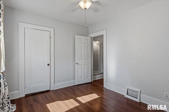 872 S MACARTHUR Boulevard, Springfield, IL 62704