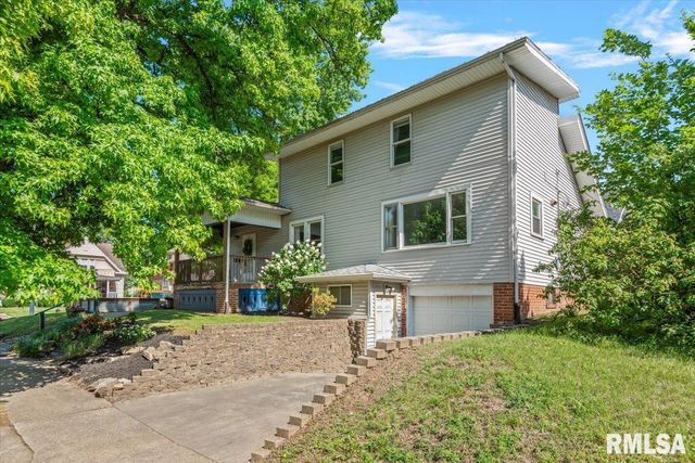 872 S MACARTHUR Boulevard, Springfield, IL 62704