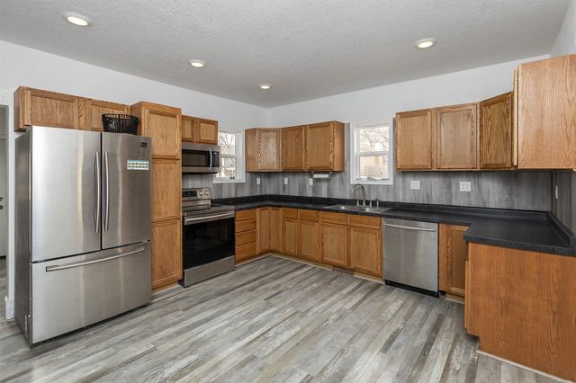 630 Market Street, Carlisle, IA 50047