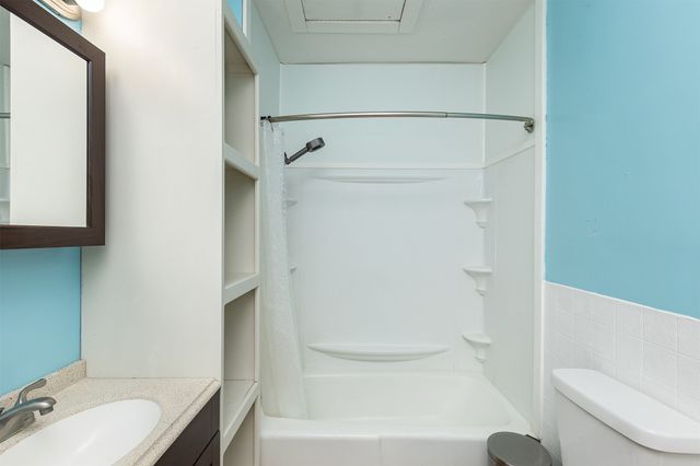 630 Market Street, Carlisle, IA 50047