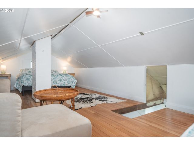 1509 Nw 39TH St, Lincoln City, OR 97367
