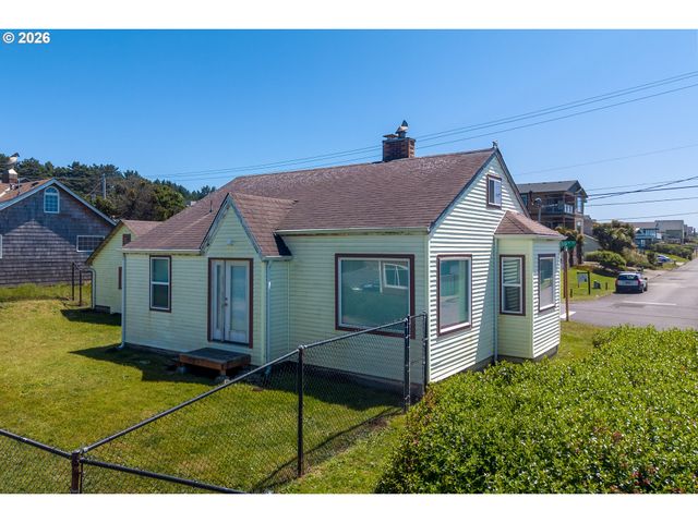 1509 Nw 39TH St, Lincoln City, OR 97367