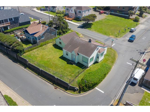 1509 Nw 39TH St, Lincoln City, OR 97367