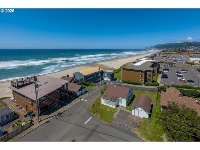 1509 Nw 39TH St, Lincoln City, OR 97367