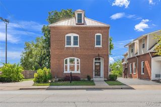 202 E 5th Street, Washington, MO 63090