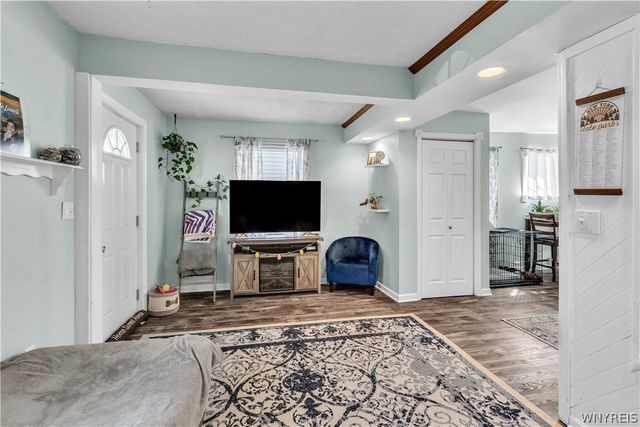 211 Olmstead Avenue, Lancaster, NY 14043