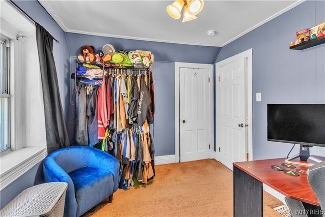 211 Olmstead Avenue, Lancaster, NY 14043