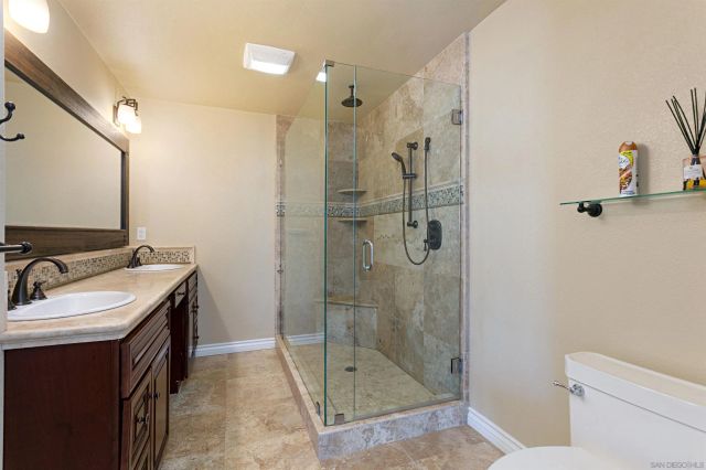 6783 Heath Ct, Carlsbad, CA 92011