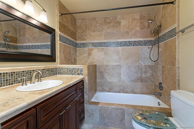 6783 Heath Ct, Carlsbad, CA 92011