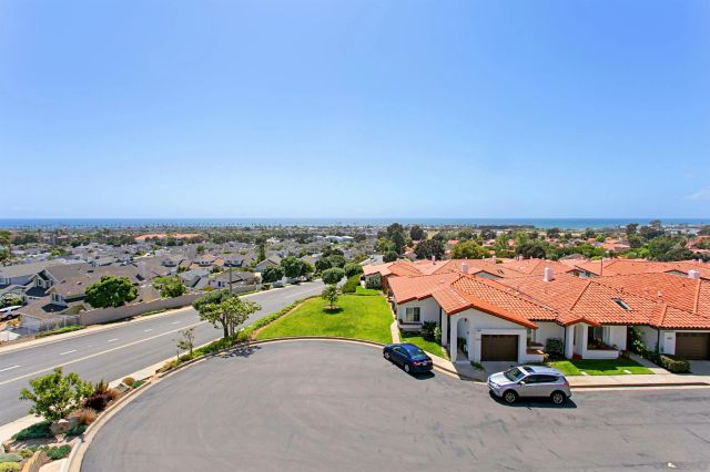 6783 Heath Ct, Carlsbad, CA 92011