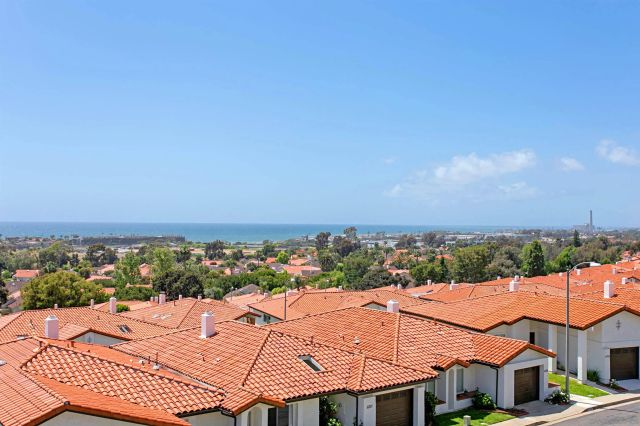 6783 Heath Ct, Carlsbad, CA 92011