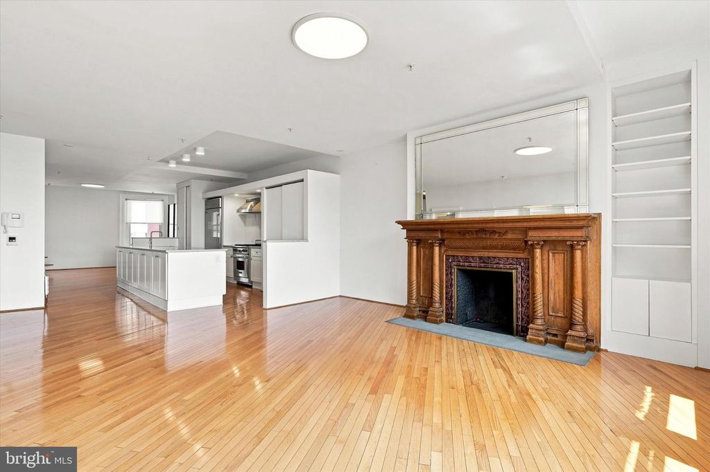 1213-15 LOCUST ST #3, PHILADELPHIA, PA 19107 — photo 4