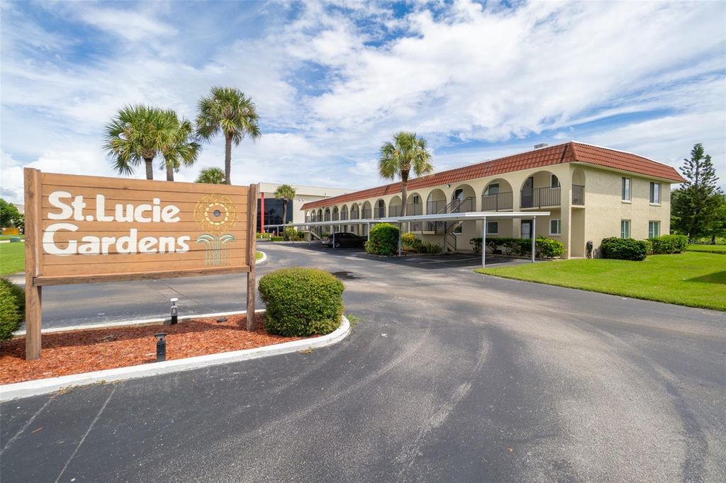 201 SAINT LUCIE LANE 706, Cocoa Beach, FL 32931