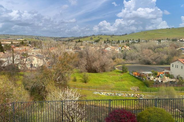 4948 Concordia Dr, El Dorado Hills, CA 95762