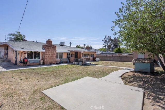 8276 Sewell, Fontana, CA 92335