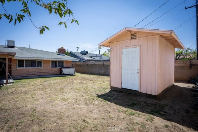 8276 Sewell, Fontana, CA 92335