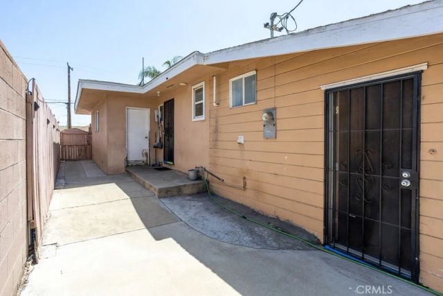 8276 Sewell, Fontana, CA 92335